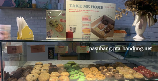 Rekomendasi Kuliner di Jalan Braga Bandung, Buruan Kesana!
