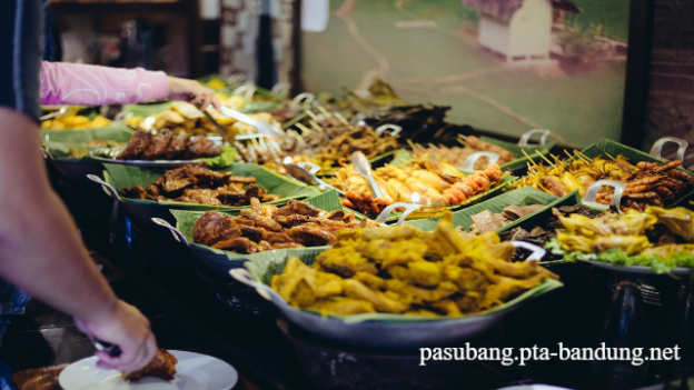 Rekomendasi Tempat Wisata Kuliner Solo Legendaris Wajib Coba